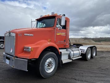 Main image Kenworth T800