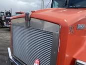 Thumbnail image Kenworth T800 10