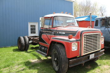 Main image International Loadstar 1600