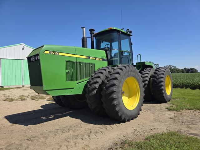 Image of John Deere 8760 equipment image 2