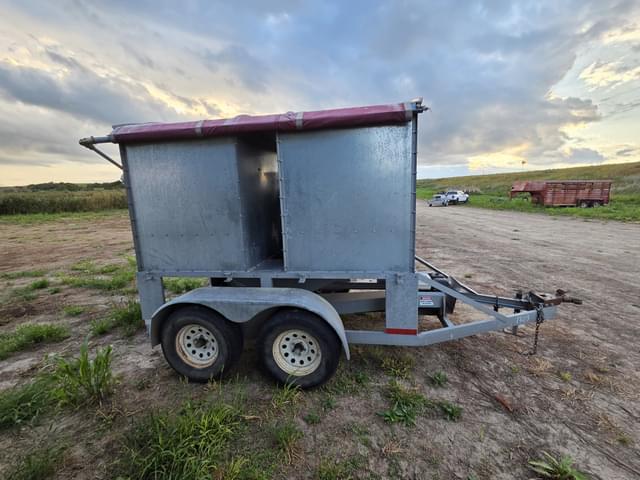 Image of ADS Bulk Seed Buggy equipment image 2