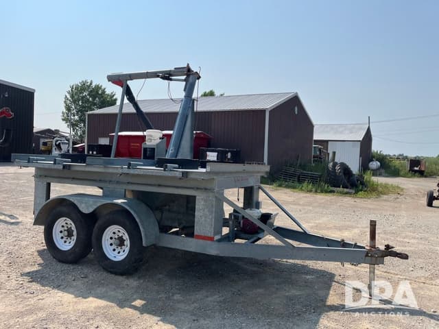 Image of ADS Bulk Seed Buggy equipment image 3