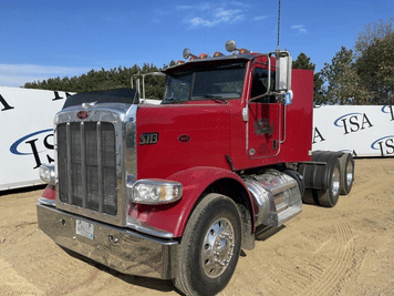 Main image Peterbilt 388