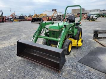 Main image John Deere 855