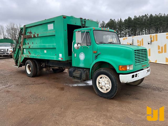 Image of International 4900 equipment image 2