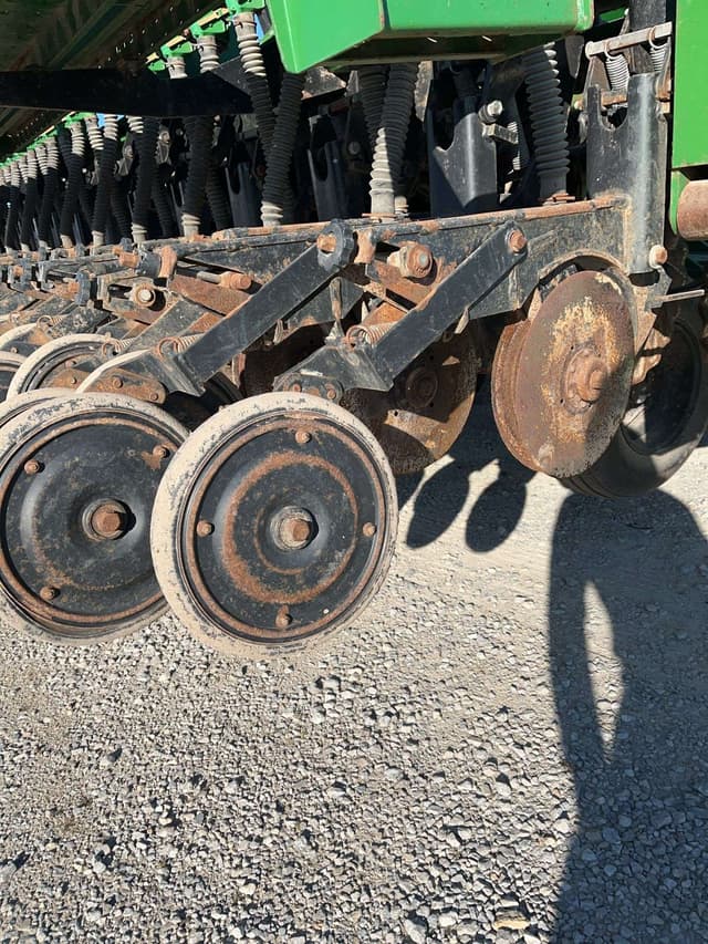 Image of Great Plains Solid Stand 30 equipment image 4