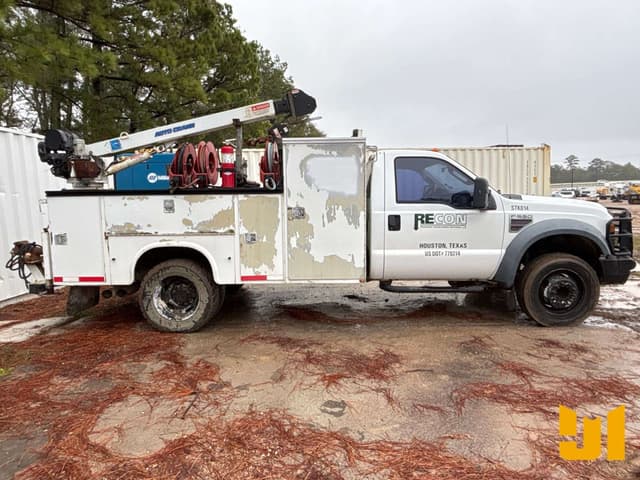 Image of Ford F-550XLSD equipment image 3