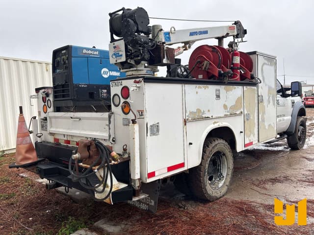Image of Ford F-550XLSD equipment image 4