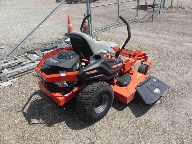 Image of Ariens Edge 52 equipment image 2