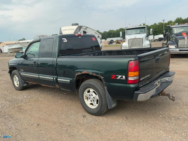 Image of Chevrolet 1500 equipment image 3