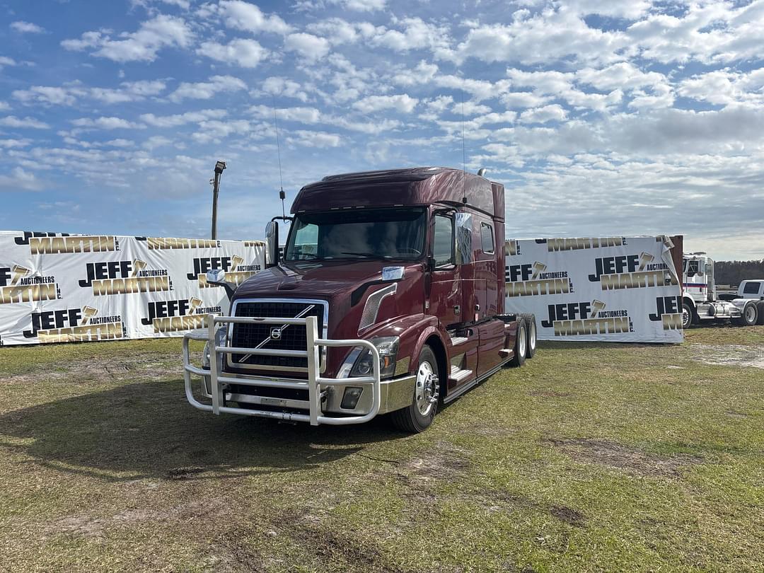 Image of Volvo VNL Primary image