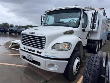 Main image Freightliner M2 106