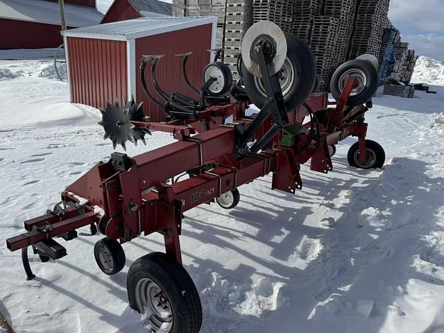 Image of Case IH 183 equipment image 2