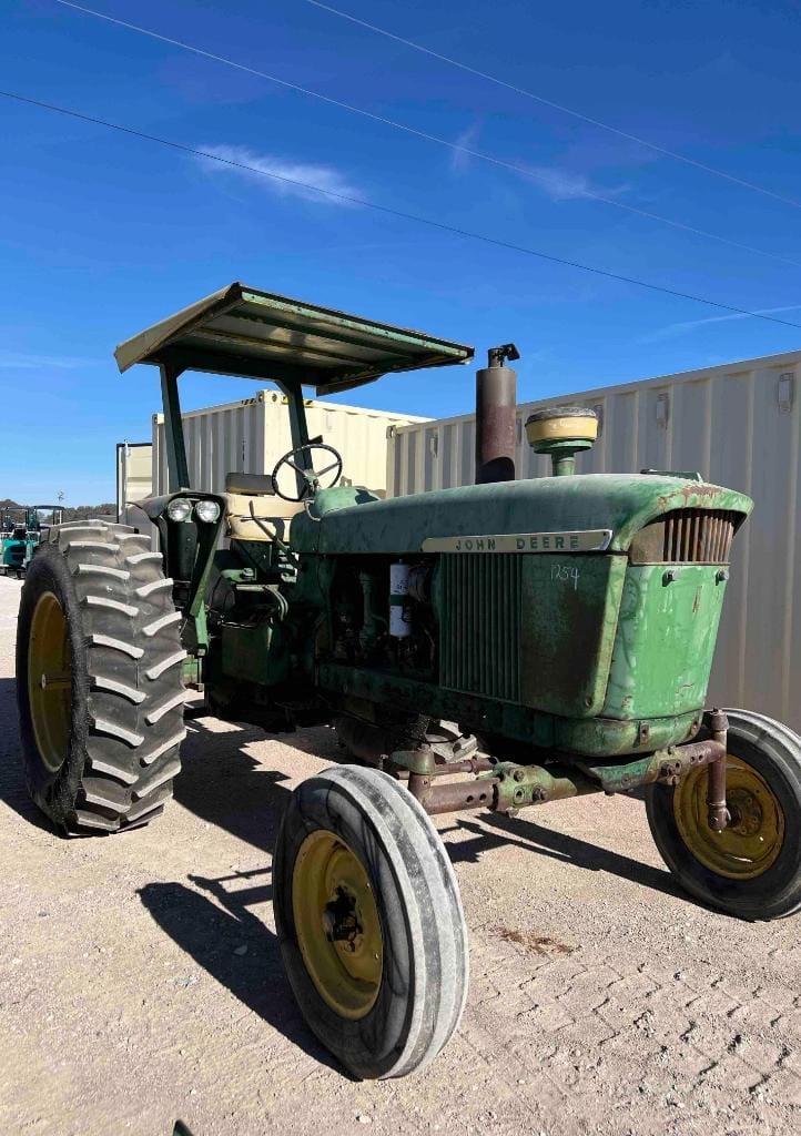 John Deere 4020 Equipment Image0