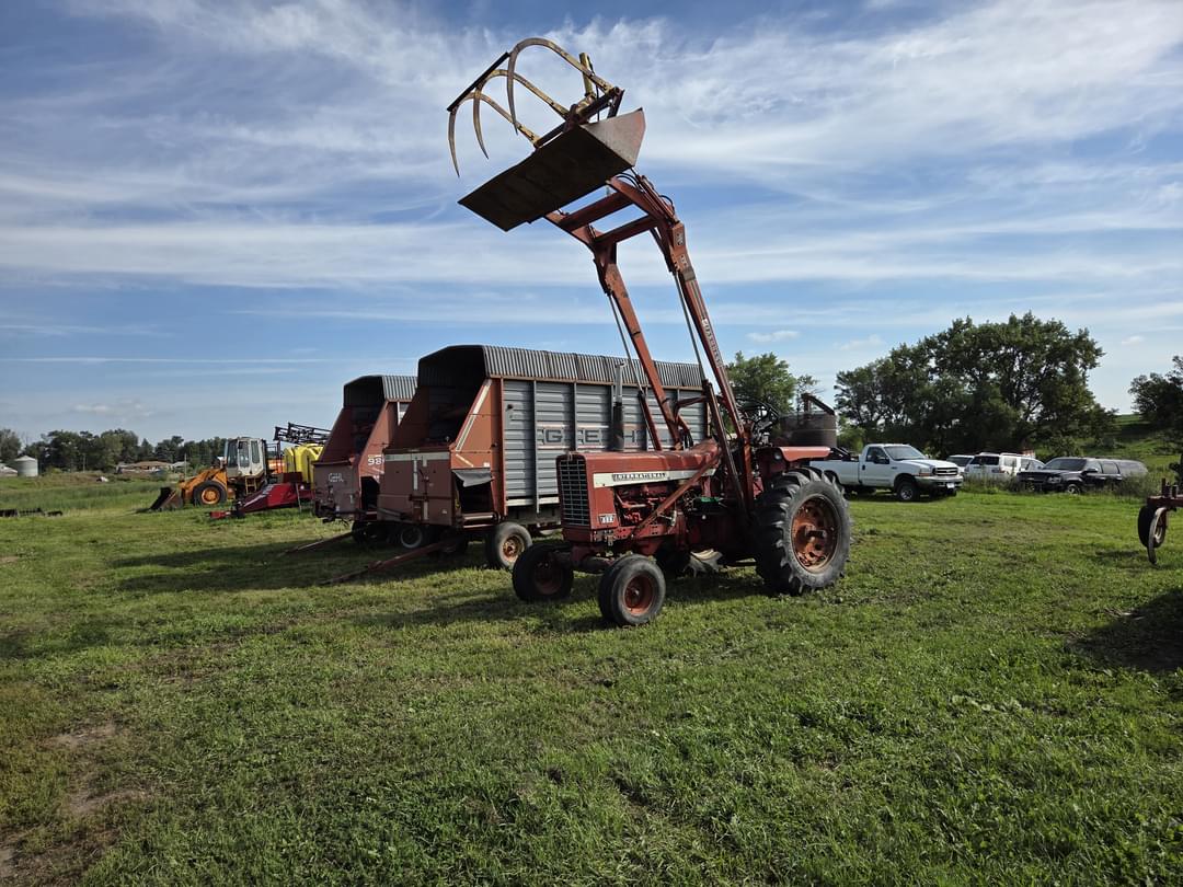 Image of International Harvester 856 Primary image