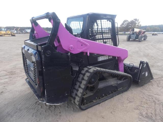 Image of Bobcat T64 equipment image 2