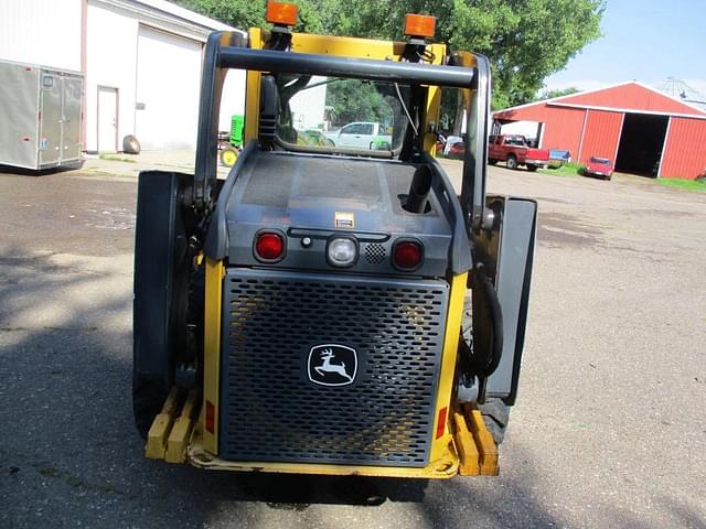Image of John Deere 320D equipment image 3