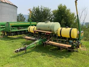 John Deere 7000 Image