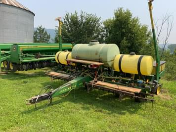 Main image John Deere 7000