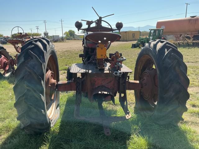 Image of Farmall MD equipment image 4