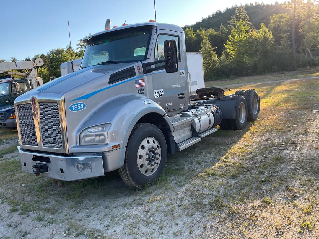 Image of Kenworth T880 Image 0