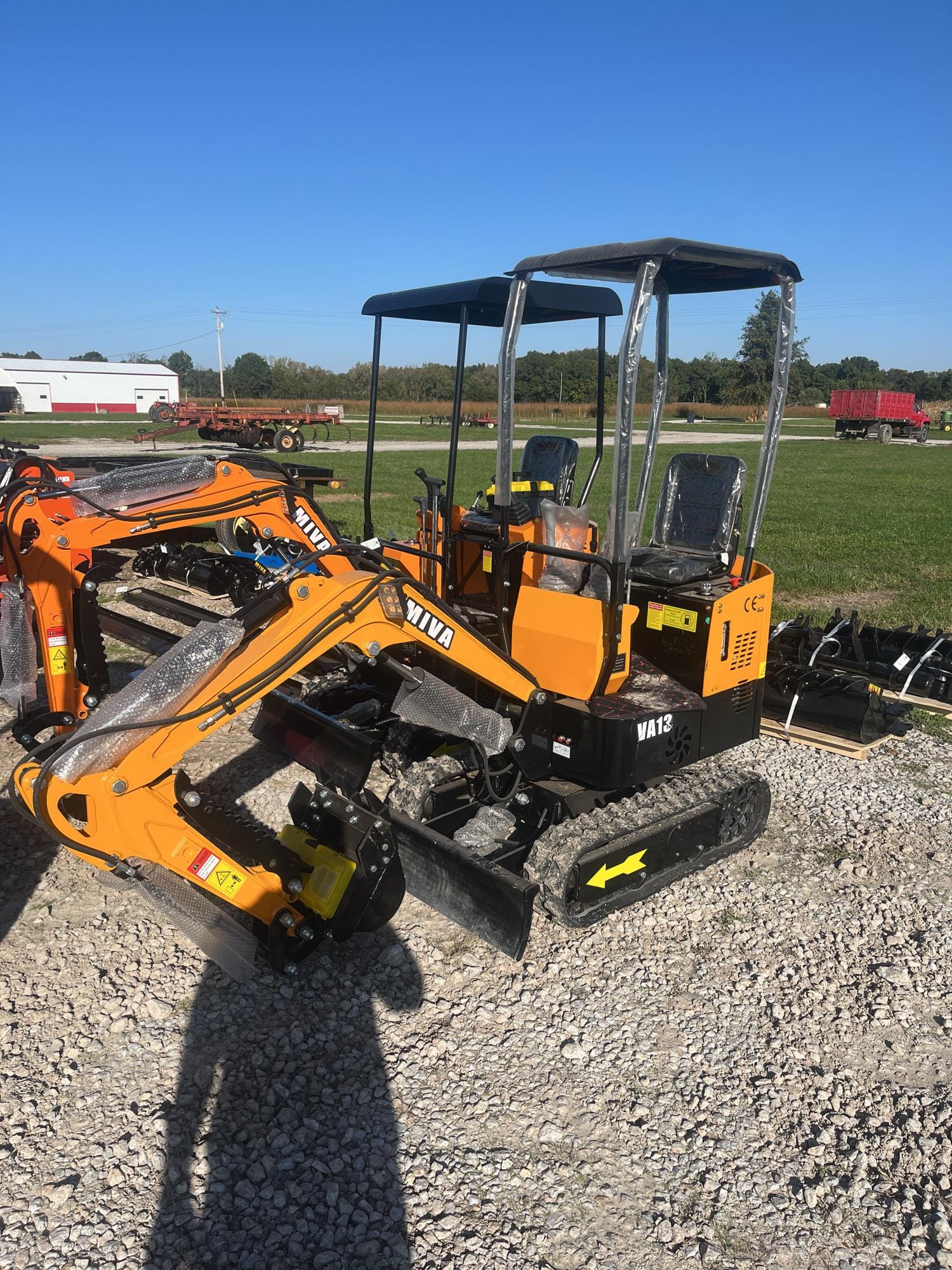 Main image Miva VA13