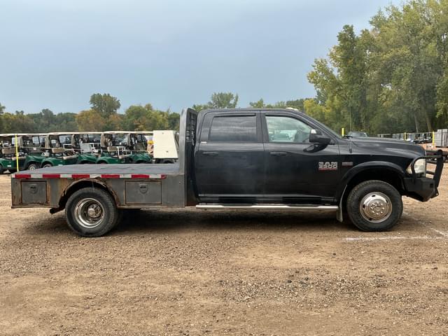 Image of Dodge Ram 3500 equipment image 3