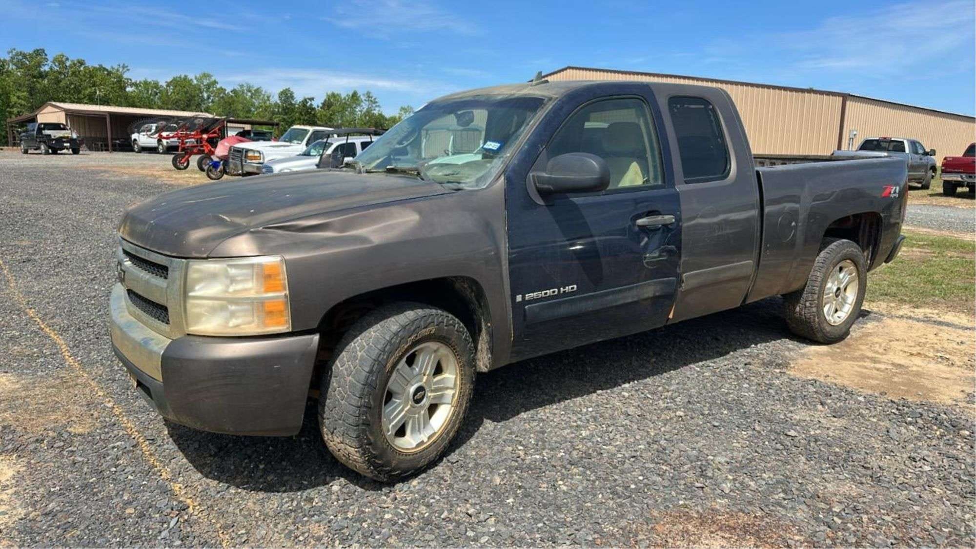 2008 Chevrolet 1500 Equipment Image0