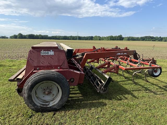 Image of Case IH 5100 equipment image 1