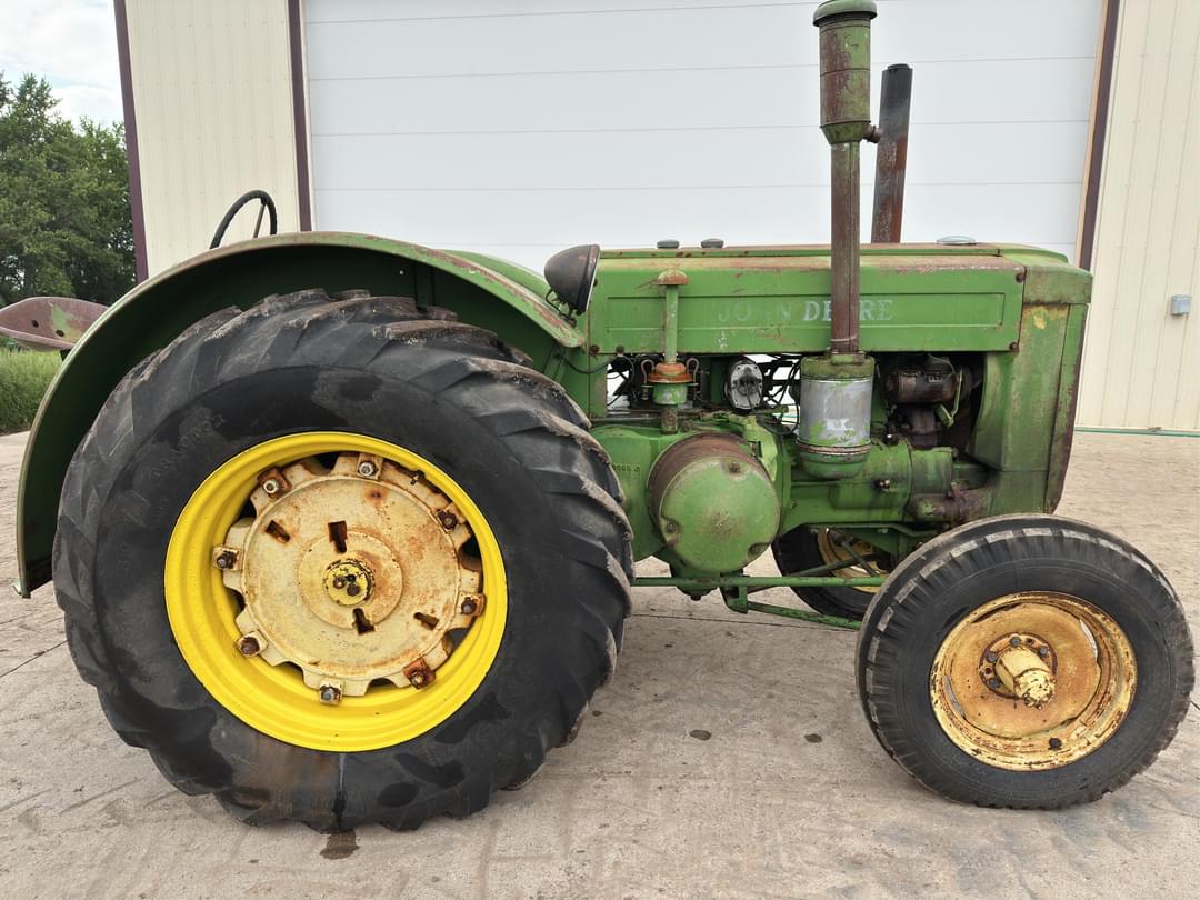 Image of John Deere D Primary image