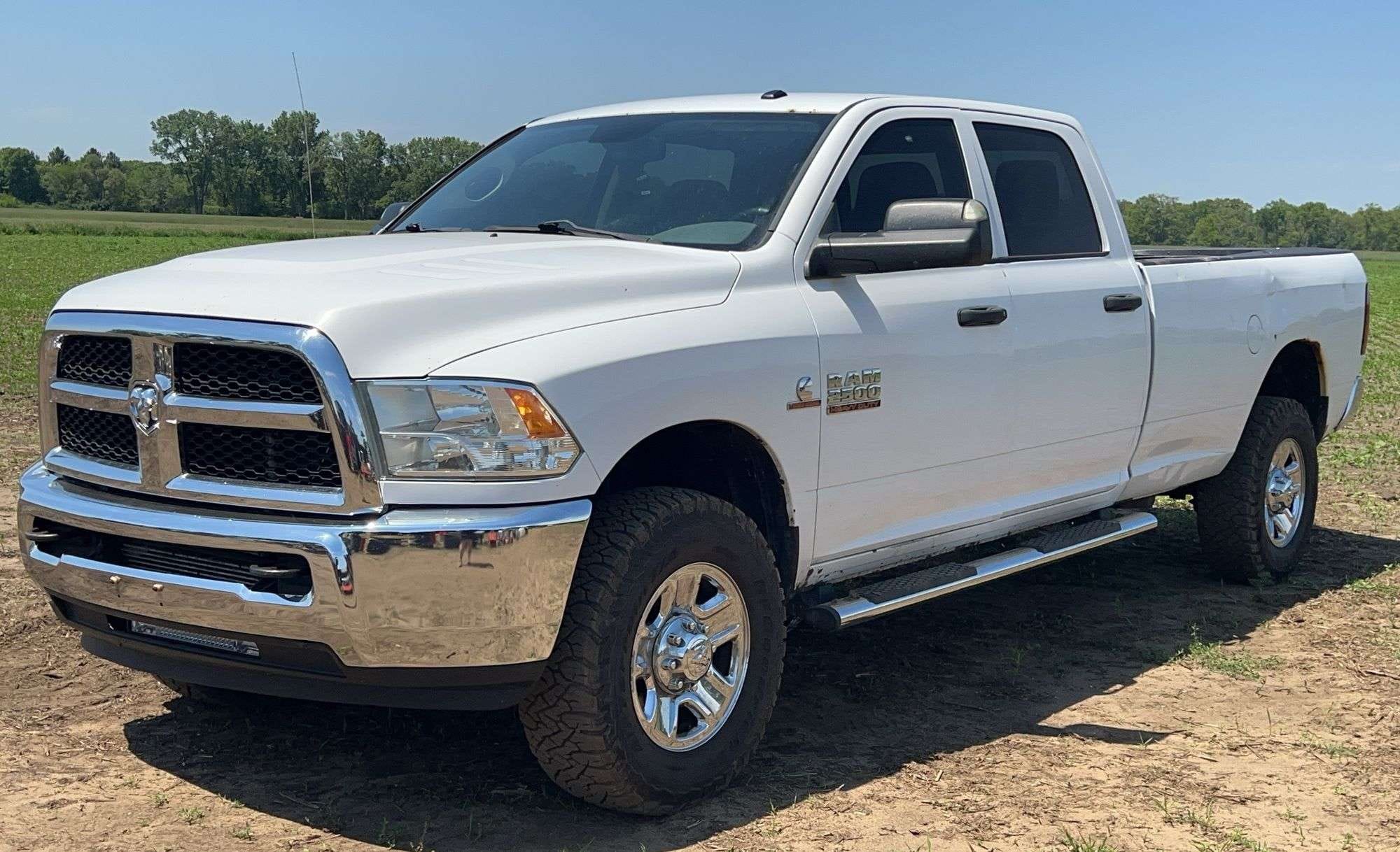 2014 Dodge Ram 2500HD Equipment Image0