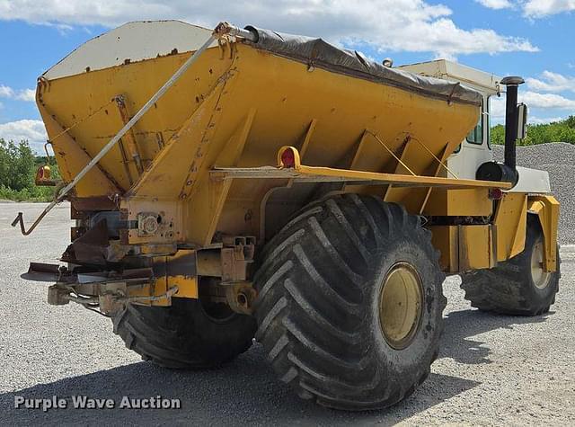 Image of Ag-Chem Terra-Gator 1253 equipment image 4