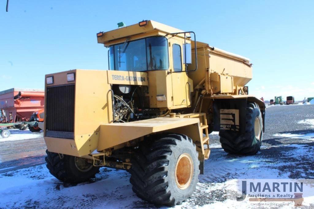 Ag-Chem Terra-Gator 1804 Equipment Image0