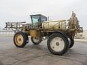 1995 Ag-Chem RoGator 854 Image