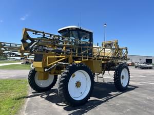 1997 Ag-Chem RoGator 854 Image