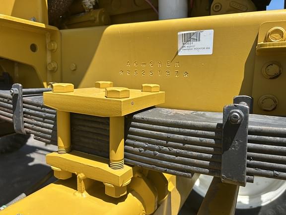 Image of Ag-Chem RoGator 854 equipment image 1