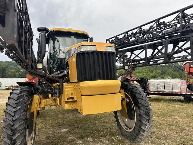 Image of Ag-Chem RoGator 1274 equipment image 1