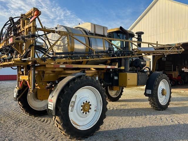 Image of Ag-Chem RoGator 1286C equipment image 3