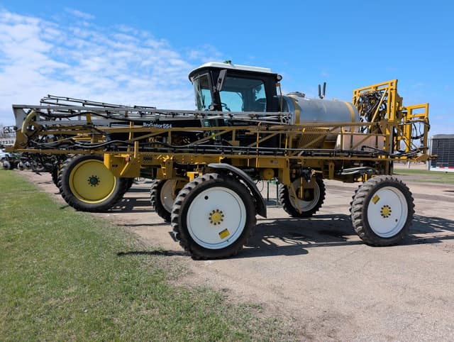Image of Ag-Chem RoGator 554 equipment image 1