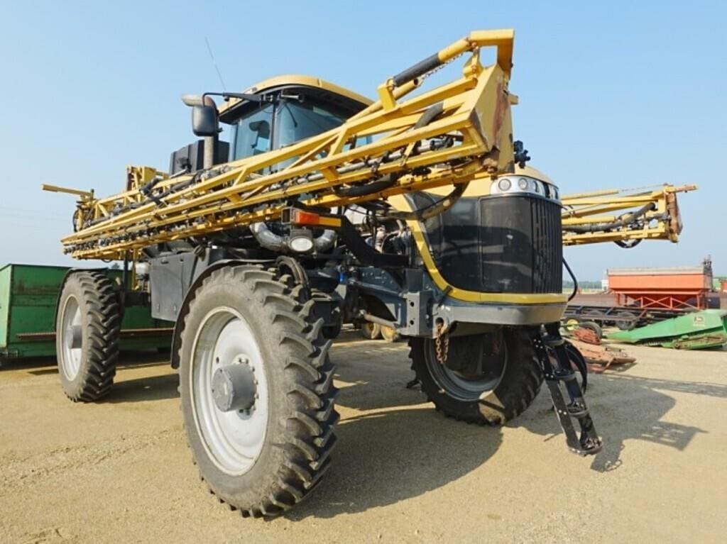 RoGator RG1100 Equipment Image0