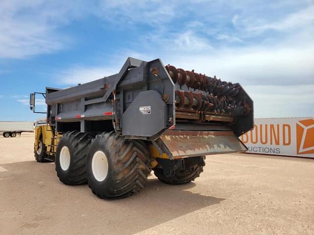 Image of Ag-Chem Terra-Gator 2505 equipment image 2