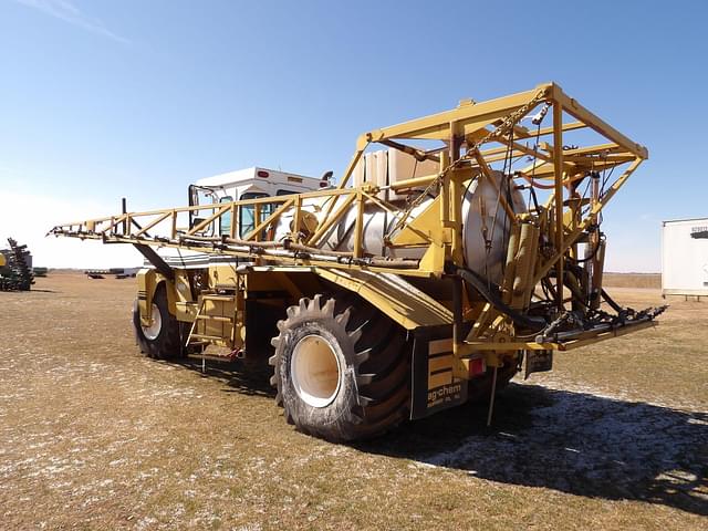 Image of Ag-Chem Terra-Gator 1803 equipment image 3