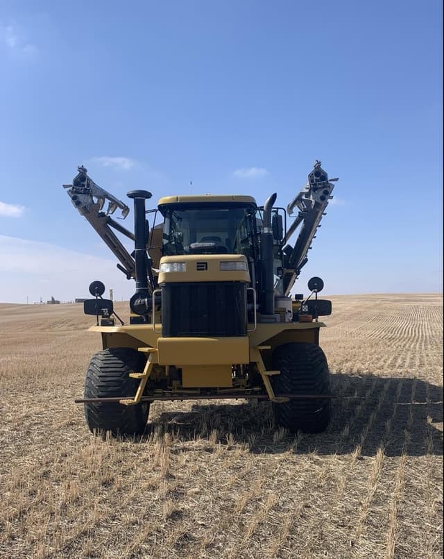 Image of Ag-Chem Terra-Gator 8104 equipment image 2