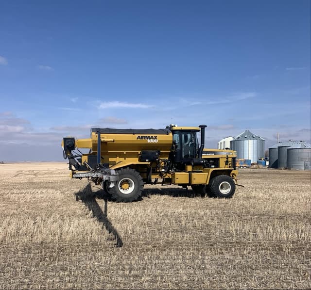 Image of Ag-Chem Terra-Gator 8104 equipment image 4