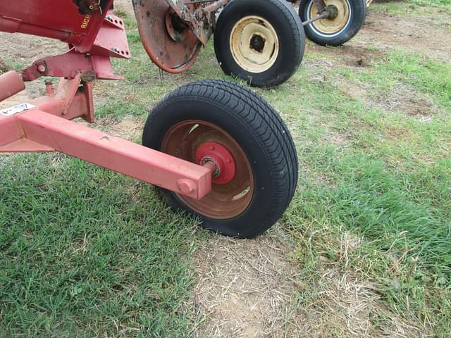 Image of Ag Equipment H-90-V10 equipment image 4
