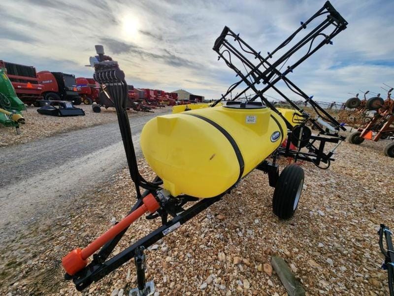 Ag Spray 300G Deluxe Equipment Image0