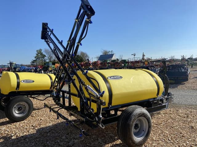 Image of Ag Spray 500 Gallon Deluxe equipment image 3