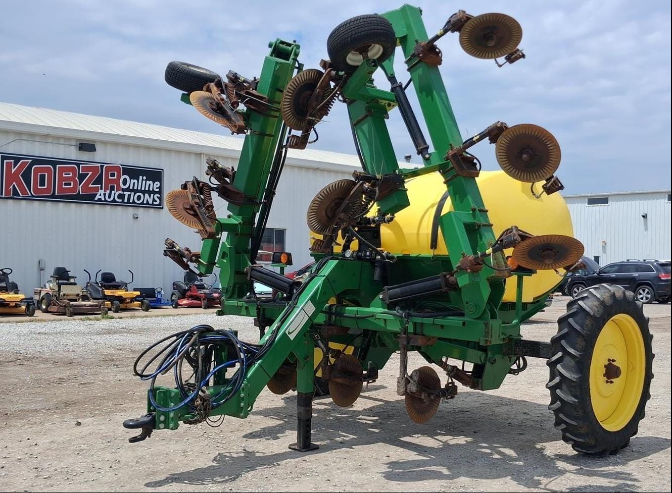 Ag Spray Sidedresser Equipment Image0