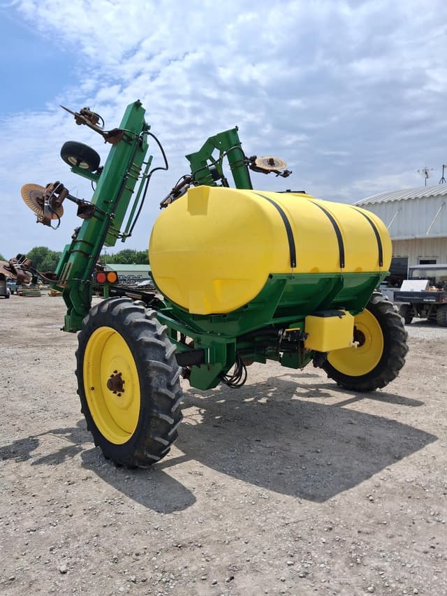 Image of Ag Spray Sidedresser equipment image 3