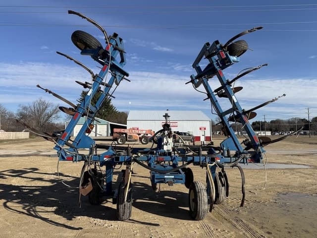 Image of Ag Systems 7200 equipment image 4